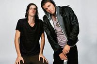 Скачать 3OH!3 - Robot рингтон на звонок бесплатно