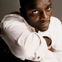 Скачать Akon - Lonely рингтон на звонок бесплатно