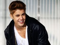 Скачать Justin Bieber - Dr. Bieber рингтон на звонок бесплатно